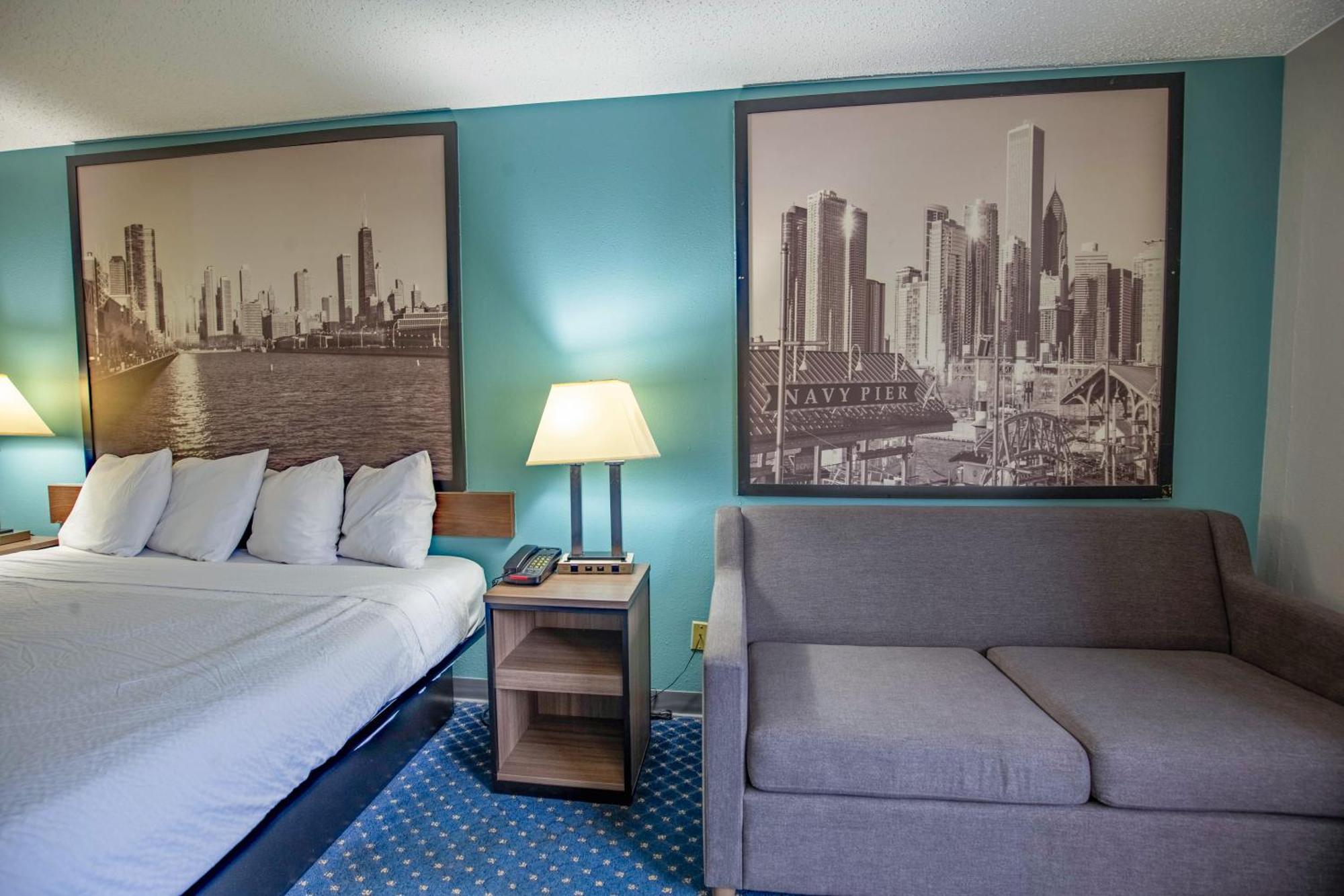 ซูเปอร์ 8 บาย วินด์แฮม ร็อคฟอร์ด Hotel ภายนอก รูปภาพ